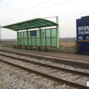 버스정류장(공항역) 이미지