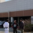 SBS 금토드라마 '김부장' 소지섭 '김부장' 흥행에 SNS도 활발, 최대훈 윤경호와 비하인드도 풀었다 이미지