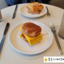 투썸플레이스 부천중동역점 이미지