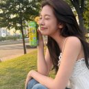 그룹 아이브(IVE} 안유진, 눈 감고도 이렇게 예뻐?…캔 맥주 마시는 '보조개 요정' 이미지