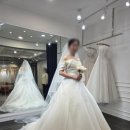 메리왈 | [웨딩유니] 본식 드레스 셀렉 후기 | 송도 메리빌리아 플로라웨딩 | 어두운홀 청순반짝 드레스 찾기!