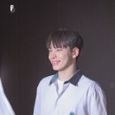 펜스 너머로 가을바람이 불기 시작해 이미지