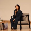 왜 그렇게 명민하게, 따뜻하게, 예쁘게 웃긴 사람이야?❞ 양다솔 x 요조 『적당한 실례』 북토크 후기