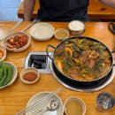 명품청기와뼈감자탕능곡점