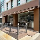 크림슨빌딩 앞 | “이 카페 디저트, 저녁엔 없을수도” 군자역 카페 맛집 PALCO 후기!