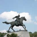 강감찬 동상 이미지