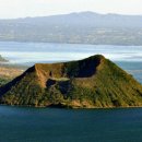 따알 화산 (Taal Volcano) 이미지