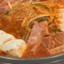 완미부대찌개 이미지