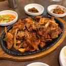 윤화목장 다이닝코드