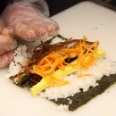 윤김밥 이미지