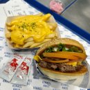 (주)더블다운게임즈 | 여의도 수제버거 맛집 다운타우너 여의도점｜더블 치즈 트리플 버거와 치즈프라이즈 솔직 후기