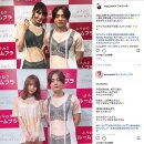 일본 배우 야마다 타카유키의 여성 가슴 측정 이벤트 이미지