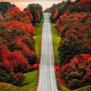 The perfect New England fall road 이미지