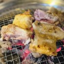 닭두꺼비 | 부산 남구 대연동 갈비맛집 닭두꺼비 솔직후기 경성대부경대역 근처 사거리 코너 위치 내부 넓은 숯불...