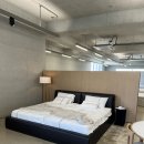 W9. 블랙 앤 실버 못 참지 ⛓️ 스테이모어 플로트 레더 헤드보드 타입 쇼룸 구매 후기
