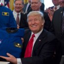 트럼프 모텔 이미지