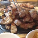 유남주(돼지구이전문점) 이미지