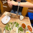 GS25 초월승리점 | 인생은 멀리서 보면 희극이고 가까이 붙지마라 덥다