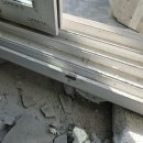 죽전4길 | 공사중 발생한 샷시 깨짐 복원 창틀 보수