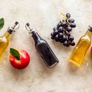 식초의 과학 : 동물들도 기피하는 부정적 맛이지만 쓰임새가 다양한 이로운 물질 이미지