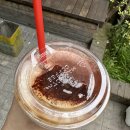 매머드익스프레스현대 | [매머드익스프레스] 매머드커피 아인슈페너 라떼•내돈내산 후기 추천