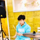 누구나 연주하는 드럼 이미지