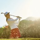 자외선과의 '4시간 사투'… 골프 라운딩 때 피부 지키는 법 이미지