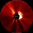 M6.8 태양흑점폭발 및 태양복사폭풍 진행중 이미지