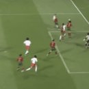 한국 축구 국가대표 선수중 올타임 넘버원이다 vs 아니다 이미지