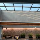 웰리스클럽 | 인스파이어 실내 수영장 투숙객 전용의 여유와 햇살이 머무는 공간 후기