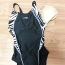 (판매완료)여자 실내 수영복 95사이즈(브라캡포함)..사진있음 이미지