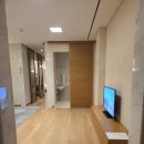 건우로얄빌라 앞 | 4인 가족 호캉스 메이필드 호텔 서울 빌라 패밀리 스위트 트윈 객실 및 조식 이용 후기