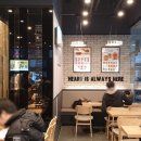 맘스터치구로항동점 이미지
