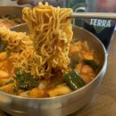 경주옥수수떡볶이 이미지