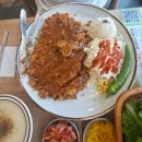 효우2로R | 수프나 상추가 셀프 리필이 되는 "진심 왕돈가스"