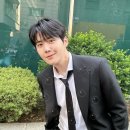 독핏코리아 | 김선호 공식 사진 보고 팬들이 "포샵 적당히" 외친 진짜 이유 | 보정이 오히려 독이 됐다