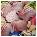 12일 -자연산 참돔회, 자연산 활광어, 가두리 활방어, 반건조조기, 갑오징어, 삼배체굴, 활쭈꾸미, 활돌문어, 특대먹갈치, 새꼬막, 이미지