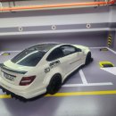 1:18 오토아트 부가티 시론 스포츠 블랙 및 1:18 지티스피릿 벤츠 C63 AMG 정리합니다. 이미지