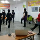 라인댄스 초급반 이미지