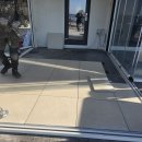 수명민박 | 바다 뷰 펜션 베란다가 하루 만에 달라졌습니다 — 강화도 펜션 2개 동 페덱스탈 동시 시공 후기