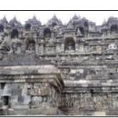13. 인도네시아 보로부두르(Borobudur) 불교사원 이미지