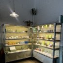 포스트커피로스터리 | 양산 카페 추천 인테리어가 예쁜 히떼로스터리