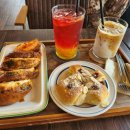 천연발효쌀빵과 쌀디저트 이미지