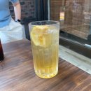 중앙근린공원 놀이터 화장실 이미지