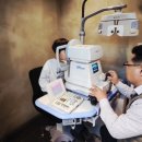 밝은안경 이미지