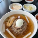 고속버스터미널 6번출구 앞 이미지