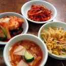 푸짐한김치찌개 이미지