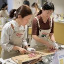 가족과 함께하는 홈쿠킹 이미지