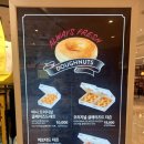 크리스피크림도넛마산 | ⚡ 바쁜 현대인을 위한 3분 맛평가 🍩✨ 오랜만에 먹어도 역시 맛있는 크리스피크림도넛 💸 내돈내산