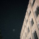 삼성관 | Zf로 담은 고려대학교 눈 오는 날 야간 작례: NIKKOR Z 28mm f2.8SE 렌즈 방진방적 후기 및 출사지 추천